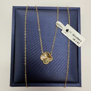 18K Genuine Gold Flower Pendant Necklace, 18"